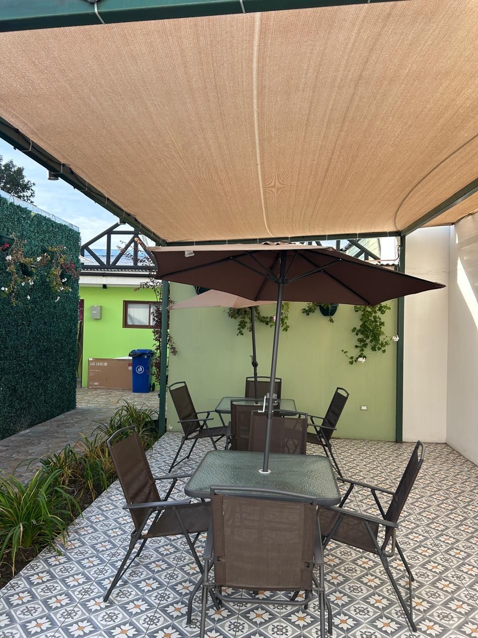 Patio con pérgola